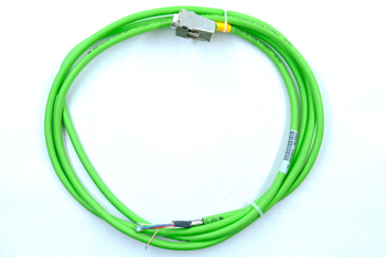 Schneider Electric ELAU E-FB-060 SM-SIN/MC4 UL 3.0M  KA90021 (SAB) Kabel Cable