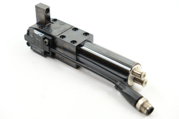 Misati BL-20 (1099) Druckluftspanner + PEPPERL+FUCHS SI-1NS (106853) Sensor