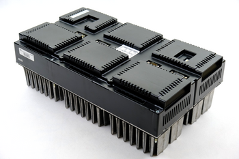 ABB Robotics 3HAC025338-006/08A Stromverteilereinheit, Main Servo Drive Unit