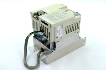 Mitsubishi FR-E540-0.4K-EC + FFR-E540-4,5A-SF1 Frequenzumrichter