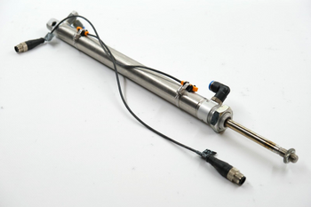 Festo DSNU-25-270-PPV-A (14322) Standard cylinder + 2 proximity sensors