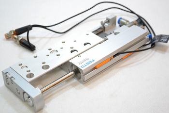 Festo SLF-16-50-P-A (170515) Mini Slide Cylinder + 2 x proximity sensors