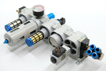 Festo LFR-D-MAXI + FRM-D-MAXI + HEE-D-MAXI-24 + HEL-D-MAXI... Filter regulator
