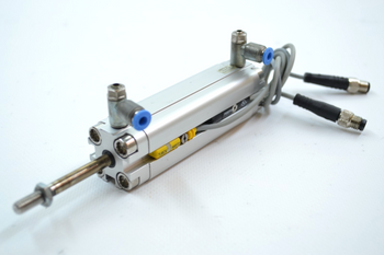 Festo ADVU-12-70-A-P-A (156040) Compact cylinder + 2 proximity sensors