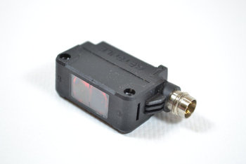 Keyence PZ-G41CP Photoelectric Sensor