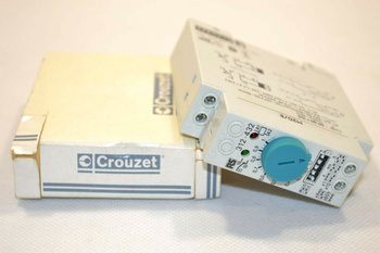 Crouzet M2D/E 88 88 41 05 Time Relay Time Relay New! New!