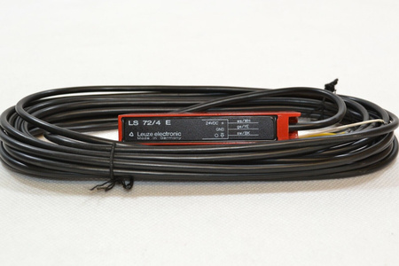 Leuze LS 72/4 E photoelectric sensor NEW!