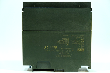 Siemens 6ES7 322-1BL00-0AA0 | 6ES7322-1BL00-0AA0 SIMATIC S7-300 output module