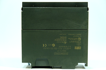 Siemens 6ES7 322-1BL00-0AA0 | 6ES7322-1BL00-0AA0 SIMATIC S7-300 Digitalausgabe