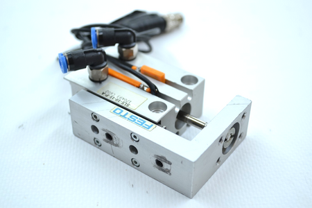 Festo SLS-10-15-P-A (170493) Mini prowadnica+ 2 czujniki zbliżeniowe