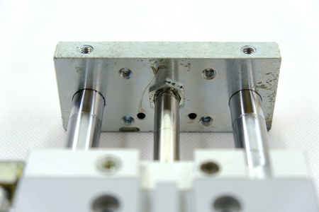 Festo DFM-32-100-B-PPV-A-KF (532318) Siłownik z prowadzeniem