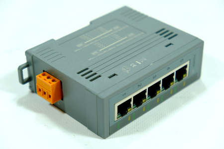 ICP DAS NS-205 5-portowy Przemysłowy Ethernet Switch