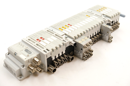 Aventics PLC: 4-U444-U4 R480778042 + AES-D-BC-ECAT R412018225 Pneumatiksystem