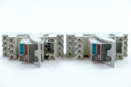 ABB CR-M024DC2 + CR-M4SS Interface relay + relay socket, set of 2 pcs