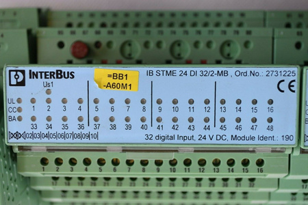 Phoenix Contact Interbus Remote-In + IBSTME24DI32/2-MB x 2 + IBSTME24DO32/2-MB