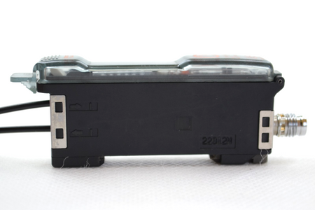 Omron E3X-NA44V Wzmacniacz światłowodowy, Fiber Amplifier