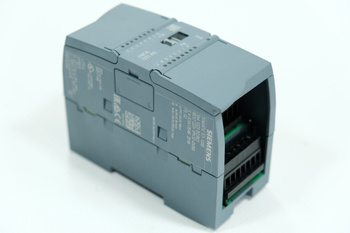 Siemens 6ES7223-1PH32-0XB0 Simatic S7 Digitales Ein-/Ausgabemodul