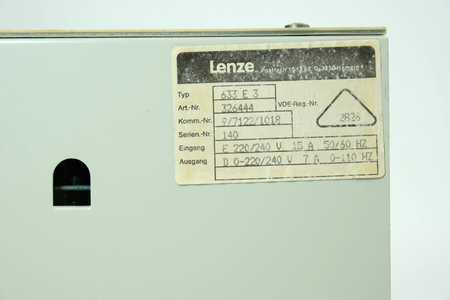 Lenze 633-E-3 art. no.: 326444 Falownik Konwerter Przetwornica częstotliwości