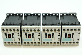 Siemens 3RH1131-1BB40 x 4 pieces Auxiliary contactor