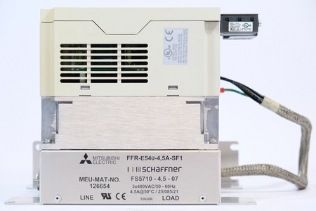 Mitsubishi FR-E540-0.4K-EC + FR-PA02-02 + FFR-E540-4,5A-SF1 Frequenzumrichter