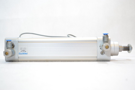 Festo DNC-40-125-PPV-A (163342) ISO cylinder + proximity sensor
