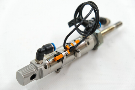 Festo DSNU-25-40-PPV-A (19245) Standard cylinder + 2 proximity sensors