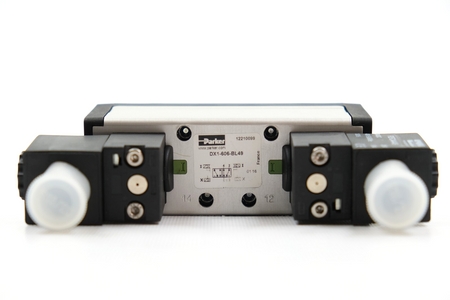 Parker DX1-606-BL49 Solenoid Valve