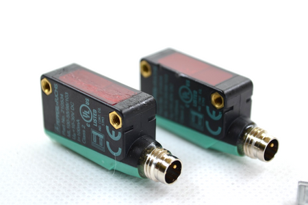 PEPPERL + FUCHS ML100-55/98/103 (210534) Reflective sensor x 2 units