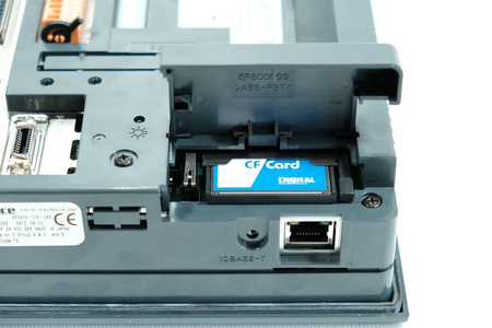 PRO-FACE GP2400-TC41-24V | 2880061 Operator Panel