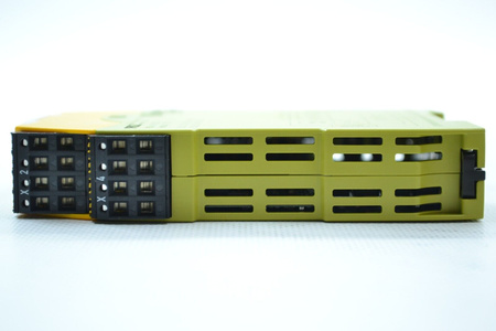 Pilz PNOZ m EF 8DI4DO (772142) Moduł rozszerzeń