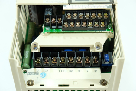 Omron 3G3XV-AB007-CE Sysdrive Falownik / Konwerter