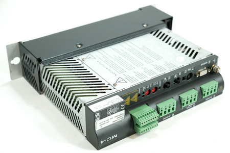 ELAU PacDrive MC-4/11/10/400 id: 13130247 Servo Controller (Schneider)