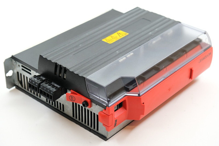 SEW Eurodrive MOVIDRIVE MDX61B0014-5A3-4-0T/L + DFE33B + DER11B Frequenzumrichte