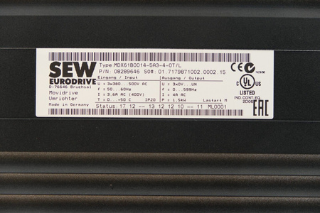SEW Eurodrive MOVIDRIVE MDX61B0014-5A3-4-0T/L + DFE33B + DER11B Frequenzumrichte