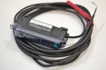 Keyence FS-M2P Fiber Optic Sensor NEW! NEW!