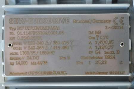 SEW Eurodrive Usocome R17DT71C4/BMG/ASA1 01.1147855304.0001.06 NEU!