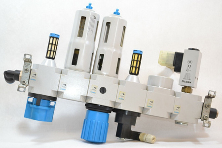 Festo LFR-D-7-MIDI + LF-D-MIDI + HE-...-D-MIDI + HEE-...-D-MID Filter pressure regulator