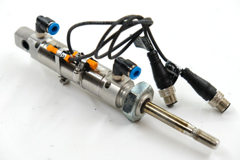 Festo DSNU-25-40-PPV-A (19245) Standard cylinder + 2 proximity sensors