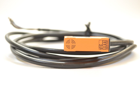IFM efector IN5121 / IN-3002-BPKG Induktiver Inductive Sensor