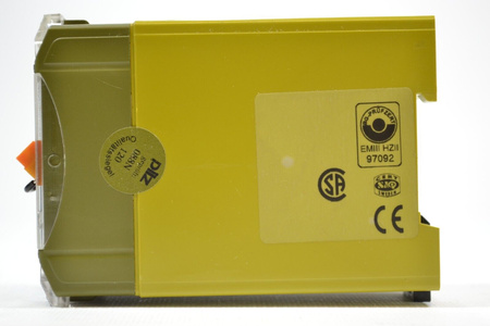 Pilz P1HZ 2 2S  (474580)  Sicherheitsrelais