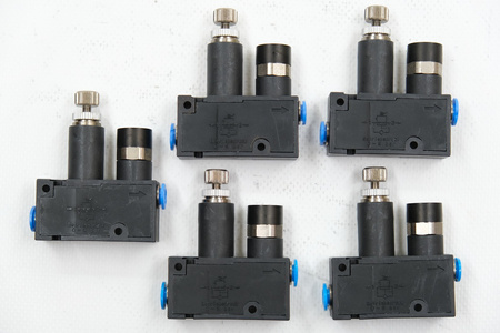 Festo LRMA-QS-6 (153496) Zestaw 5 zaworów regulacji ciśnienia