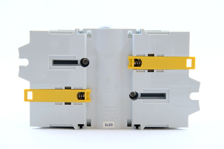Schneider Electric LK4GU3CN Trennschalter, Disconnect Switch