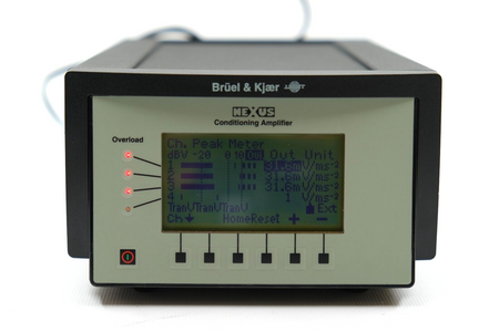 BRUEL & KJAER NEXUS -2693--0P4- + 3 x KS91E1 Wzmacniacz + 3 czujniki