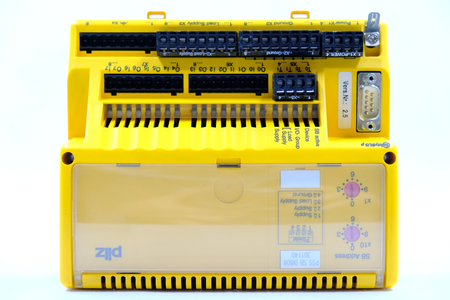 Pilz PSS SB DI8O8 (301140) I/O Module for Safety BUS