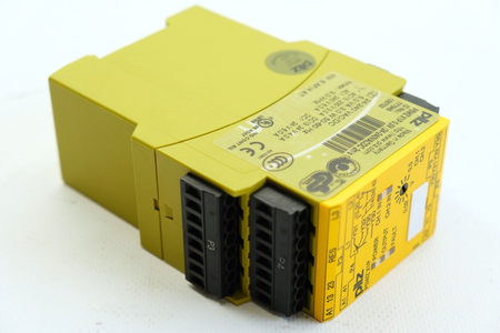 Pilz PSWZ X1P 0,5V /24-240VACDC 2n/o 1n/c 2so (777949) Safety Relay