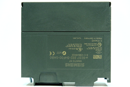 Siemens 6ES7 332-5HF00-0AB0 | 6ES7332-5HF00-0AB0 SIMATIC S7-300 output module