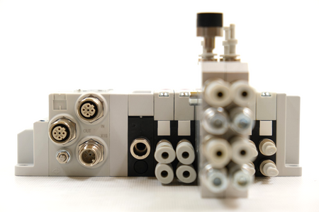 Aventics  PLC: 42 R480796724 x 1 + AES-D-BC-ECAT R412018225 Pneumatic system