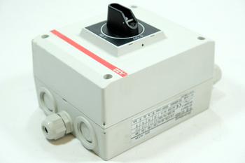 ABB OTE-16T3M + OT32E3 Safety switch