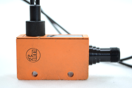 IFM OK5008, OKF-FPKG/US + E20062 Fibre-optic amplifier