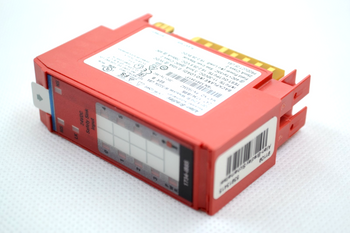 Allen Bradley 1734-IB8S ser. B Point I/O Safety Sinking Module
